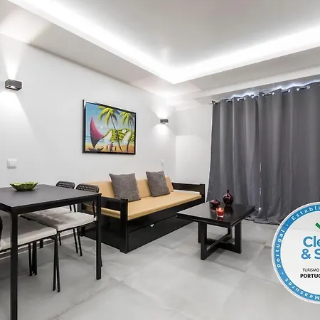 New Center A19-belavista 214 * 阿尔布费拉